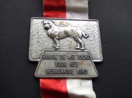 Wandelsportvereniging Dudok De Wit, rood-wit lint
